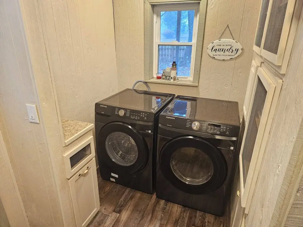 0553ed58 e5fb 4839 b203 7b934f212b76