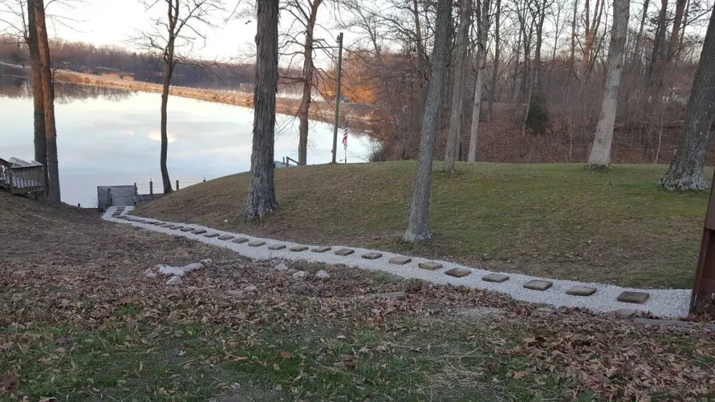 2b9c3e30 ae0e 4e98 9731 3a470664fa65