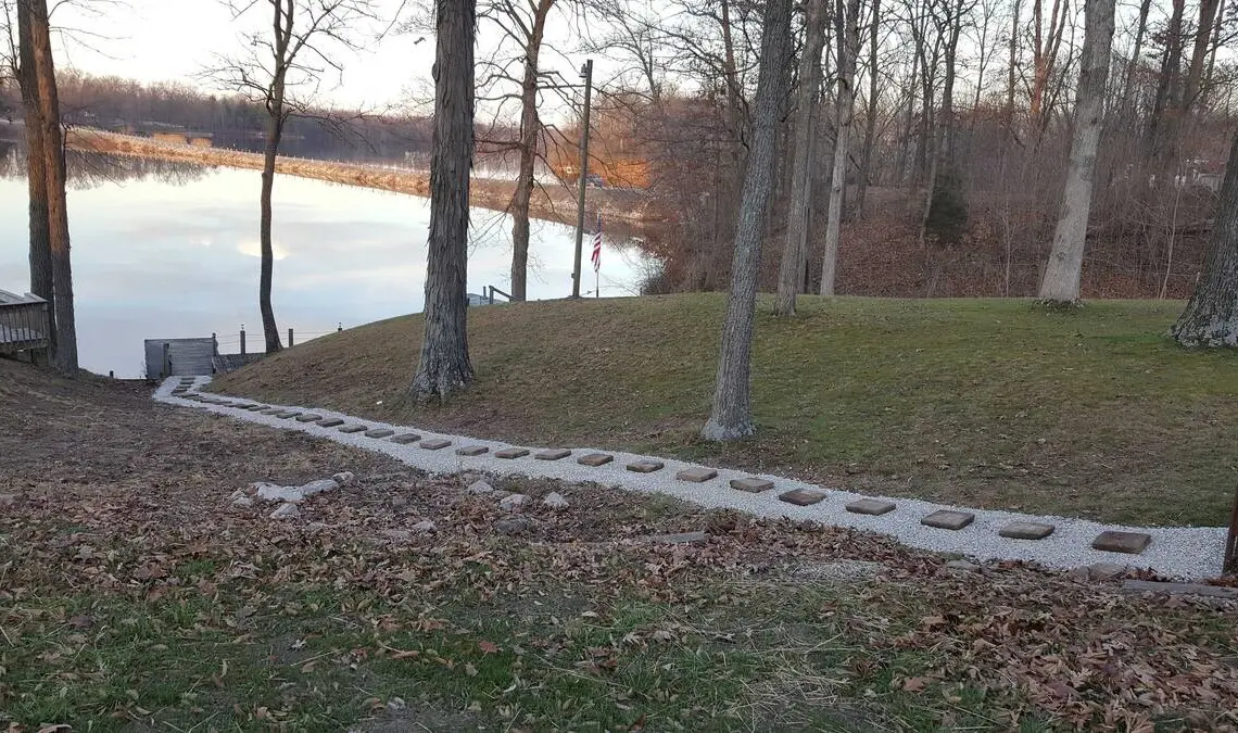 2b9c3e30 ae0e 4e98 9731 3a470664fa65