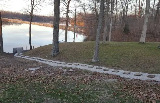 2b9c3e30 ae0e 4e98 9731 3a470664fa65