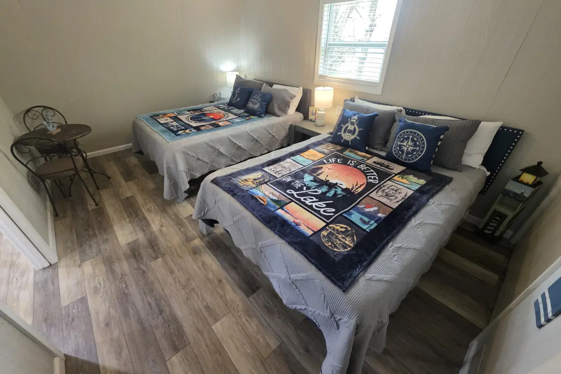 7f4f7816 b33c 441a 906f a5f85d08c970