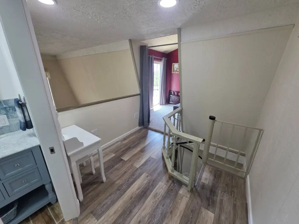 7fd573e6 3126 472f b36d 8d135aac5655