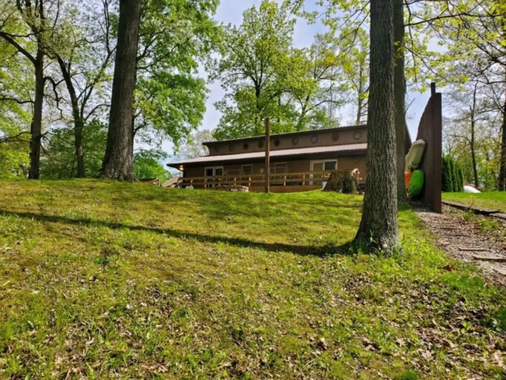 f1d1dfa5 c437 4b94 9968 3436ec43a73f