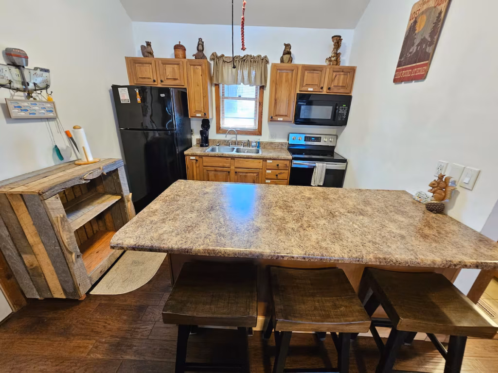 6dfba87f d992 42cb ac29 31088791ad83