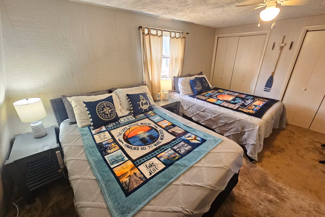 c8b4ea30 7f5d 44bf b60c 9f0adf212a19